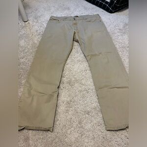 Men’s Wrangler Khaki Straight Leg Jeans